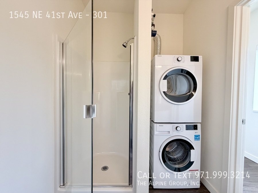 💝 Move-In by 2/14: 🏡 Luxury Details & Prime Location at 41 Central property image