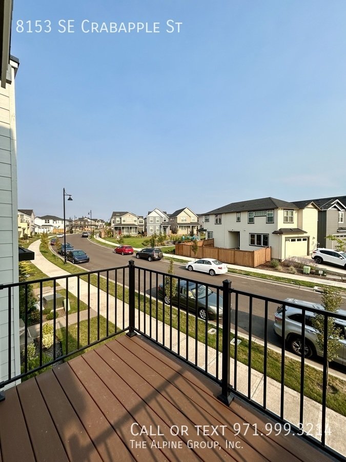 🌹 $250 OFF + Valentine’s Day $100 Dinner Gift! ✨ property image