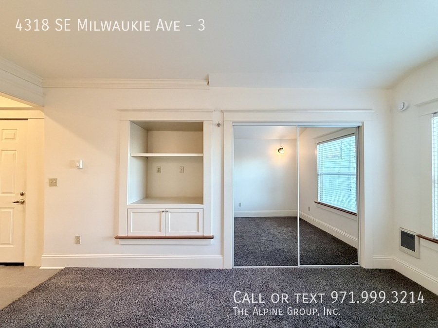 🏡 Cozy Studio 🔥 Built-In Storage | $300 OFF + Dinner On Us 💝 property image