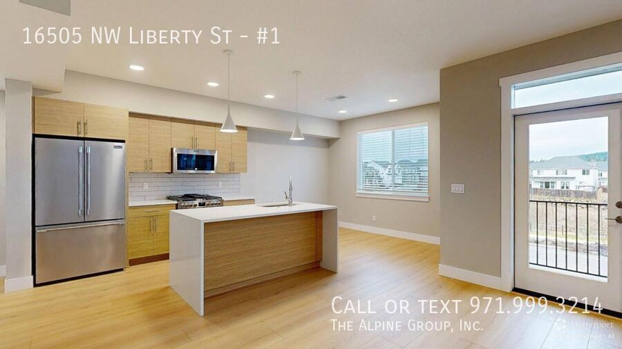 ✨ Brand-New 2025 Build with Dual En-Suites & Designer Kitchen property image