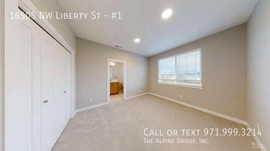 ✨ Brand-New 2025 Build with Dual En-Suites & Designer Kitchen property image