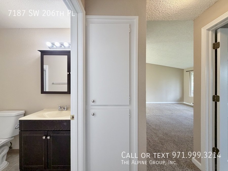 🪴 Quiet Location, Spacious Layout & Single-Level Ease property image