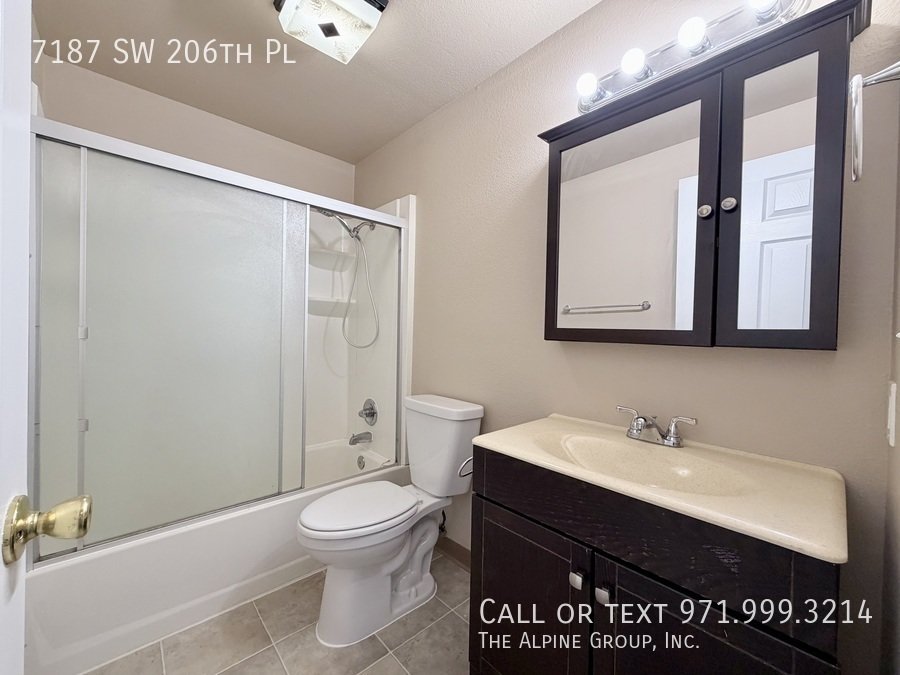 🪴 Quiet Location, Spacious Layout & Single-Level Ease property image