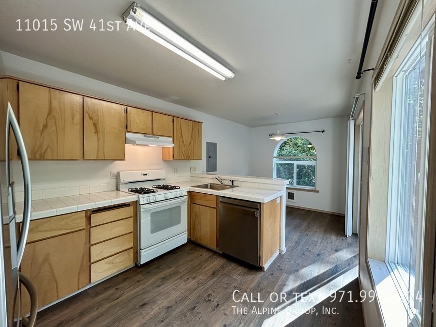 🌲 Your Private Woodland Retreat in SW Portland property image