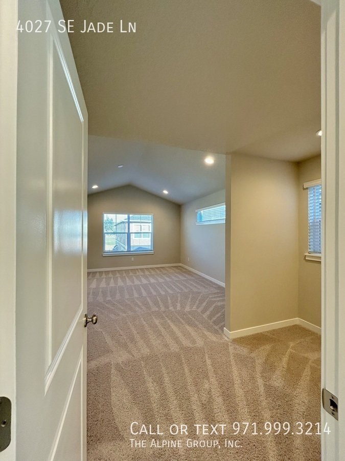 $300 OFF! Move-in by 3.16 |🛋️ Stylish 2024 Build with Dual Primary Suites property image