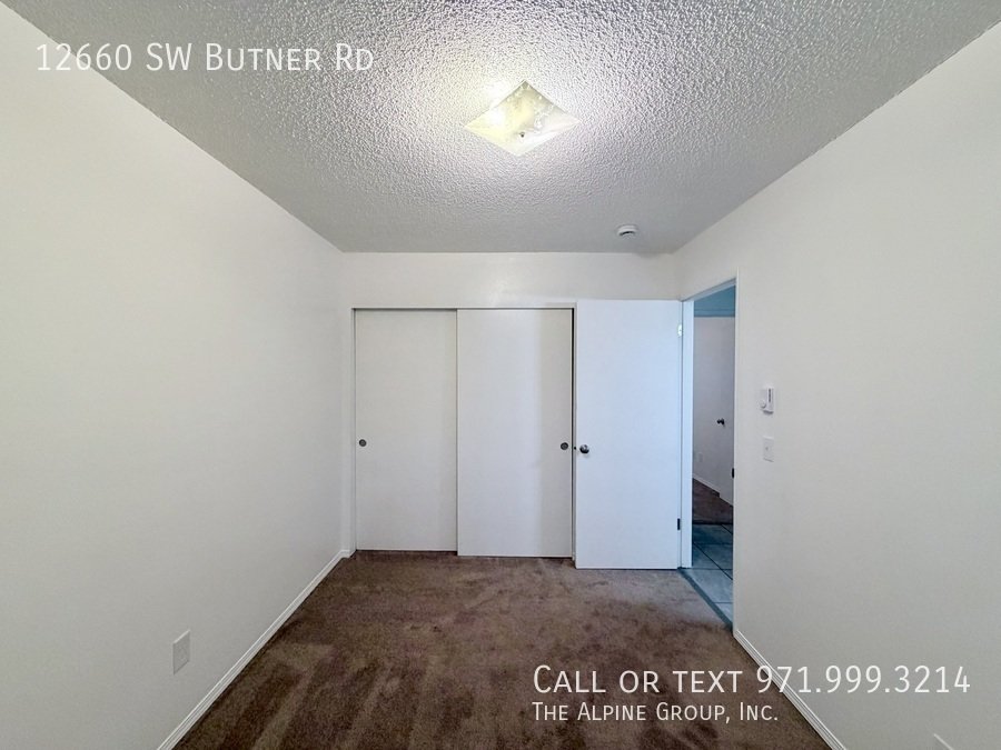 🌿Get $500 OFF - APPLY NOW | Parkside End Unit property image