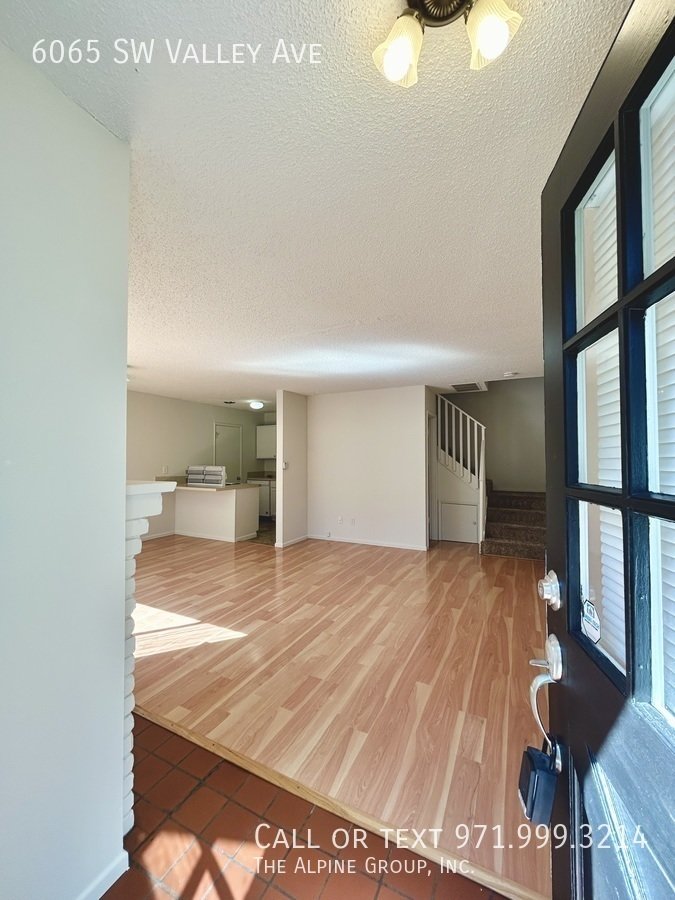 Townhome‑Style 2 Bedroom / 1.5 Bath in a Small 4‑Unit Community! property image