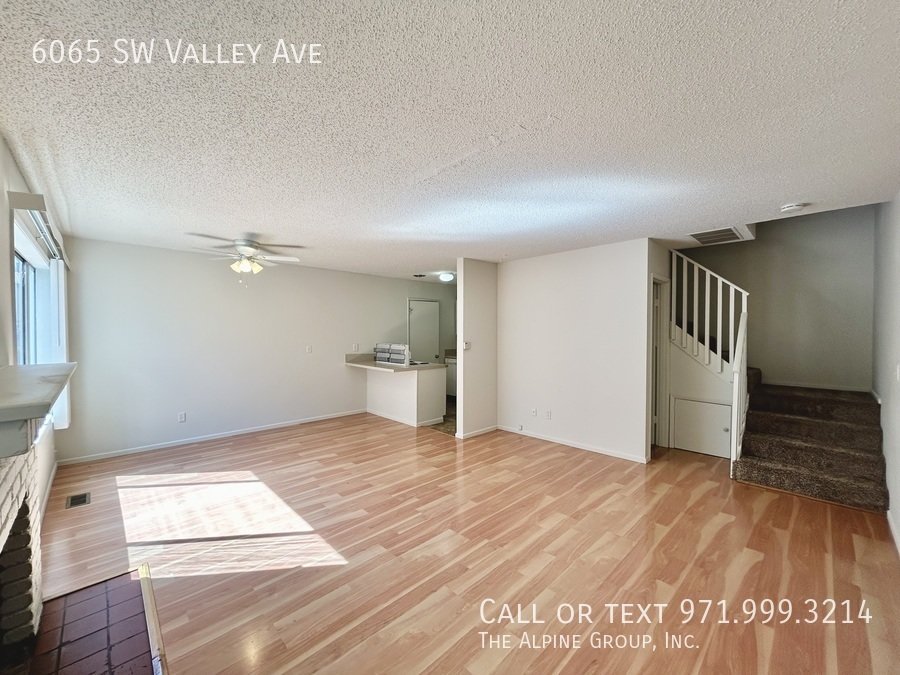 Townhome‑Style 2 Bedroom / 1.5 Bath in a Small 4‑Unit Community! property image