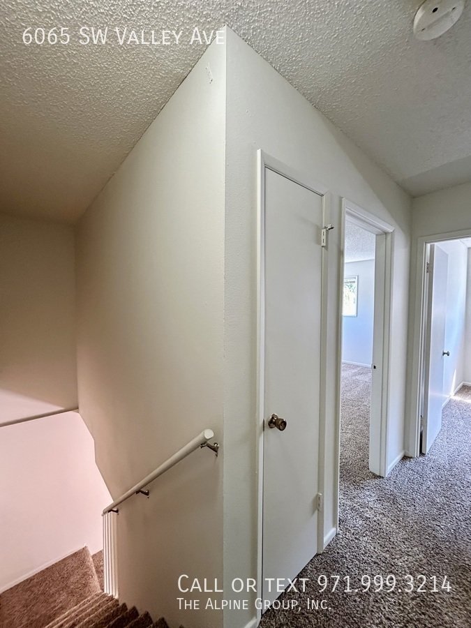 Townhome‑Style 2 Bedroom / 1.5 Bath in a Small 4‑Unit Community! property image