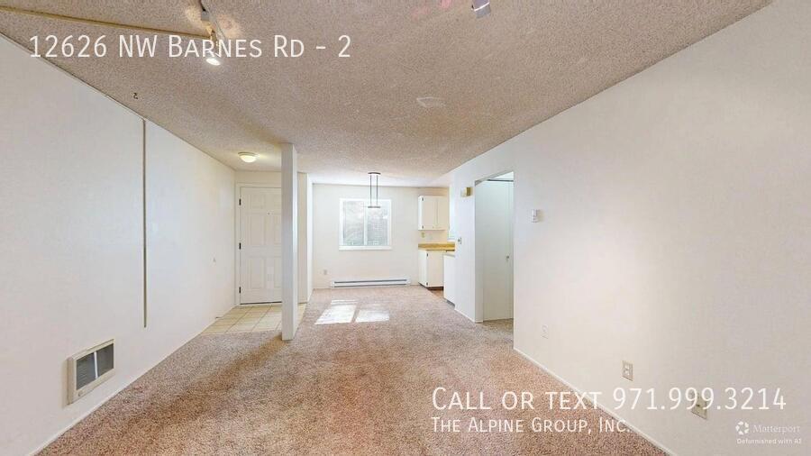 🌿 Westlake Village Condo – Ground‑Floor Living in a Peaceful Community property image