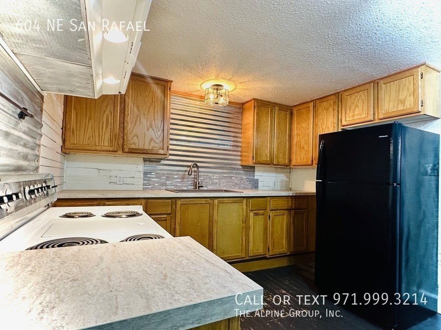 ✨ Irvington Historic Carriage House | 1,335 Sq Ft + Bonus Room property image