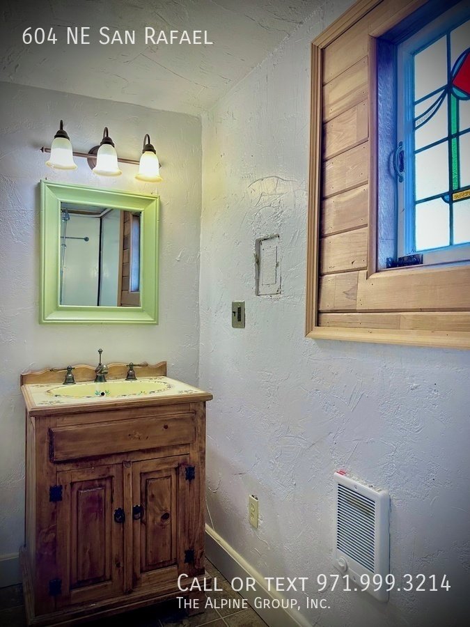 ✨ Irvington Historic Carriage House | 1,335 Sq Ft + Bonus Room property image